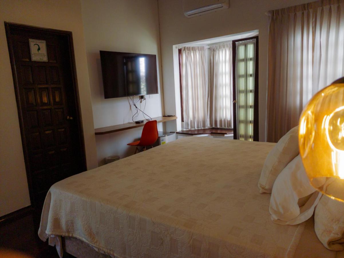 Hotel Boutique La Casa De Piedra Cali Esterno foto